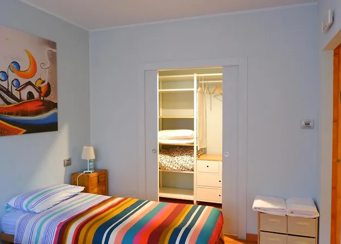 Del Cactus Bed and Breakfast *